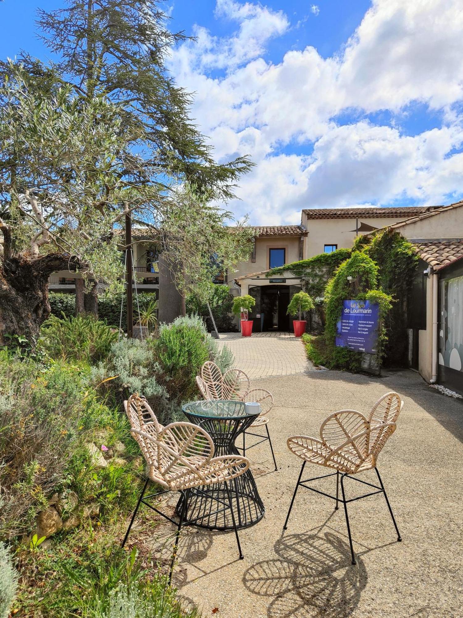Hotel Bastide & Spa - Villa De Lourmarin Exterior photo